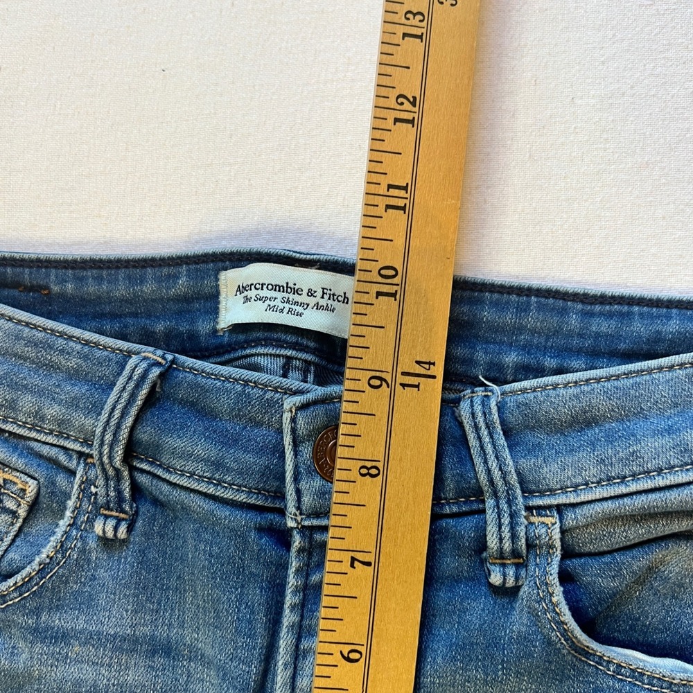 Abercrombie &‎ Fitch The Super Skinny Ankle Mid Rise 26/2L Medium Wash Women - Picture 9 of 10